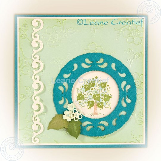 Bild von Frame circles with stamped tree