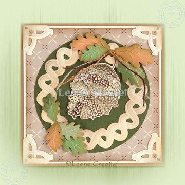 Afbeeldingen van Doodle stamps pine cone